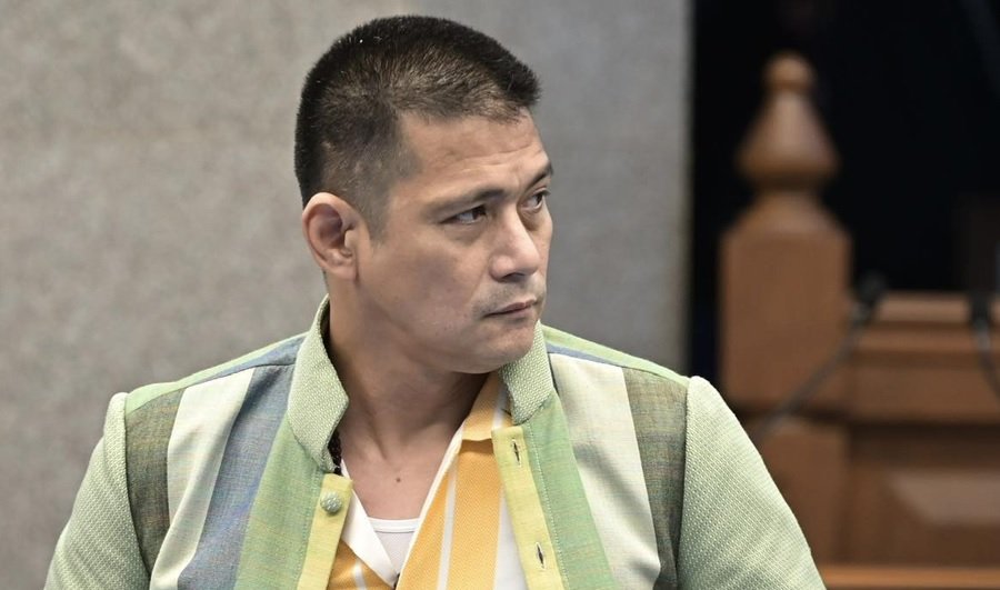 Robin pinitik ni De Lima: ‘Wag n’yo nga akong gamitin!’