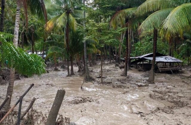 Flash flood : 3 patay, 6 ‘missing’ sa DavOcc