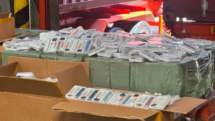Higit P100m ismagel vape products, nasabat ng BOC