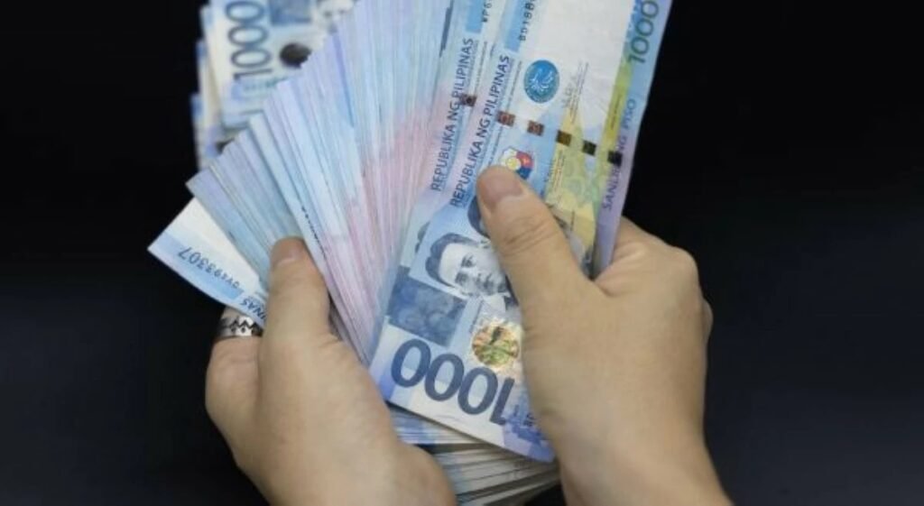 Anak ng tserman, kinuwestiyon sa P20k scholarship aid