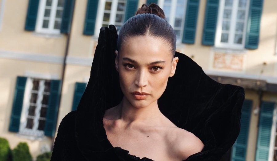 Anne Curtis tikom sa bukol sa leeg
