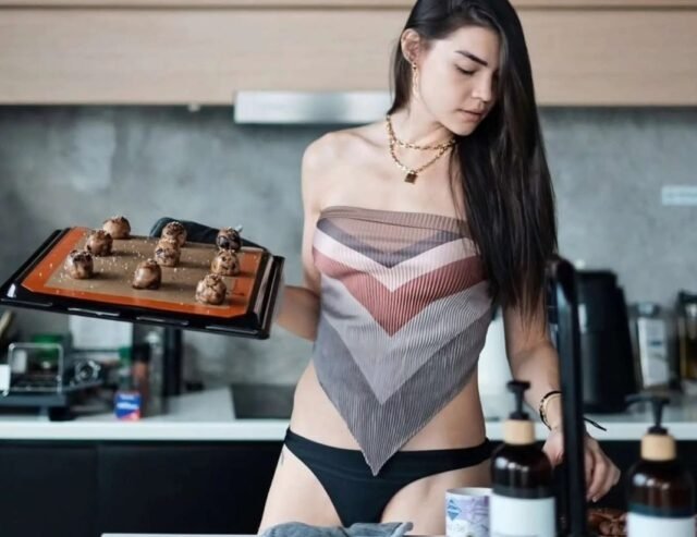 Netizens, full support sa hot bikini pics ni Rhian!